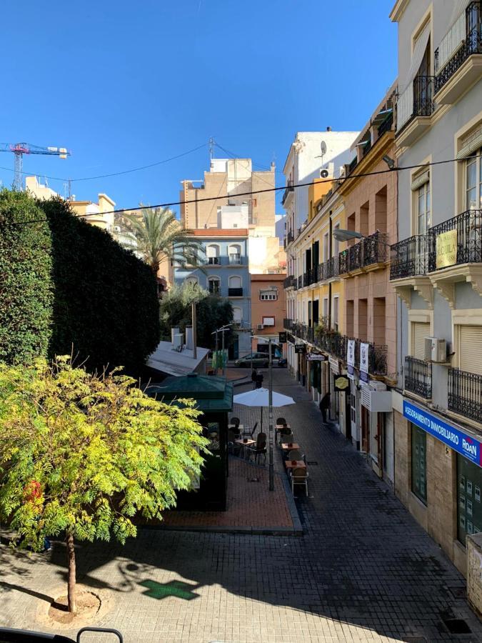 Ferienwohnung Encantador Loft En Centro Tradicional Alicante Exterior foto